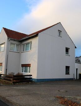 Gute Lage ~ guter Preis. Vier – Familien – Haus in Kissenbrück - Kissenbrück