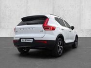 Volvo XC40 Plus Dark 2WD B3 EU6d digitales Cockpit Memory Sitze Soundsystem HarmanKardon LED - Aachen