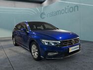 VW Passat Variant, 2.0 TSI R-Line, Jahr 2020 - München