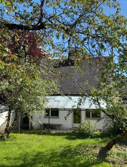 Sanierungsbedürftiges Haus mit großem Grundstück in Stammbach -Ihr Projekt für die Zukunft ? - Stammbach