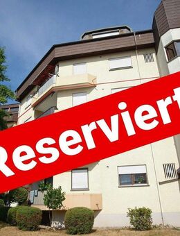 Stilvolle, modernisierte 4-Zimmer-Wohnung mit Balkon und EBK in Gottmadingen inkl. Garage - Gottmadingen