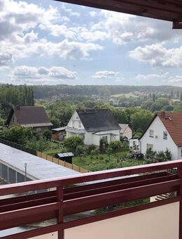 Attraktive Kapitalanlage: Vermietete 2-Zimmer-Wohnung in gefragter Lage von Eisenberg mit Balkon - Eisenberg (Thüringen)