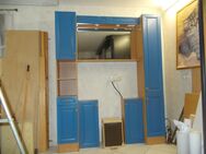 Badmöbelwand mit Spiegelschrank; 200 € - Gummersbach