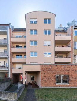 SCHÖNER WOHNEN IN SCHLEUSSIG // Vermietete 1-Raum-Wohnung mit Einbauküche und TG-Stellplatz - Leipzig