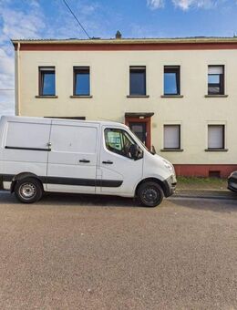 Solides Mehrgenerationenhaus mit Terrasse, 2 Garagen und ca. 172 m² Wohnfläche in Bous! - Bous