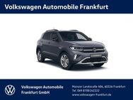 VW T-Cross, 1.0 l TSI Life OPF ), Jahr 2022 - Frankfurt (Main)