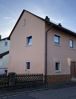 Einfamilienhaus mit traumhaften Gartengrundstück in Schönkirch! - Plößberg