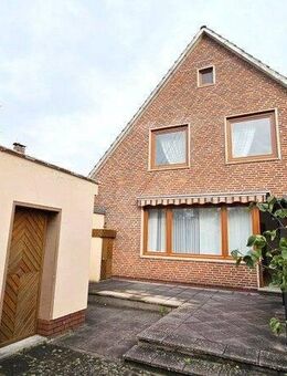 0 % Käuferprovision! EFH mit unendlich viel Platz + Nebengebäude auf großem Gartengrundstück ! - Delmenhorst