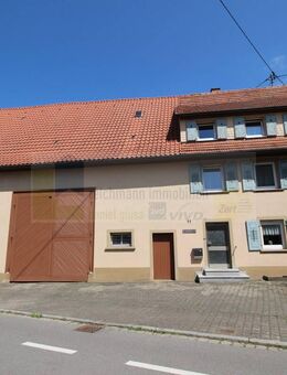 Ländliches Wohnhaus mit Ökonomieteil in Donaueschingen-Heidenhofen - vielseitiges Raumangebot für Wohnen & Nutzungsideen! - Donaueschingen