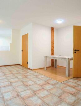 Sofort wohlfühlen: Freie 3-Zi.-Wohnung mit Stellplatz - Sontheim (Brenz)