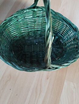 Kleiner geflochtener Korb - Lahr (Schwarzwald)