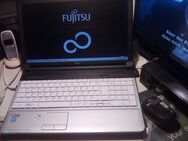 Fujitsu Notebook Lifebok A mit 16,5" Display, HDMI, USB, VGA u.a. Win 7/10 - Rosenheim