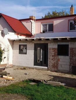 Doppelhaushälfte, viel Wohnfläche & Garten, Ausbauplanung vorhanden - Doberlug-Kirchhain