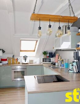 CHARMANTE 3-ZIMMER-DACHGESCHOSSWOHNUNG MIT BALKON *** HÖSBACH! - Hösbach