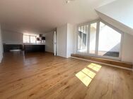 Helle Dreizimmer-Maisonette-Wohnung mit Loggia in begehrter Lage von Nürnberg - Nürnberg