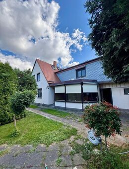 Tolle Doppelhaushälfte mit großem Garten in ruhiger Wohnsiedlung in Dresden - Dresden