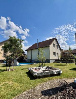 Nachhaltig wohnen: Gepflegtes EFH mit moderner Gastherme, PV & Solaranlage! - Meißenheim