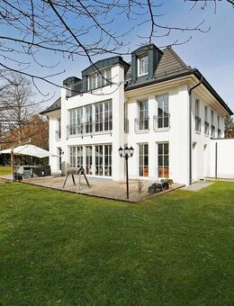 Repräsentative Villa mit Stil - Im Herzen von Solln! - München