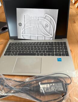 Unbenutztes Notebook von HP - Bokensdorf