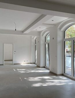 Ruhige 4,5 Zi. Loft-Wohnung mit großem Balkon mitten in Rödelheim - Frankfurt (Main)