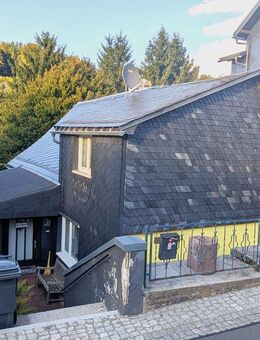 Gemütliches Einfamilienhaus mit Wow-Effekt - Altenfeld