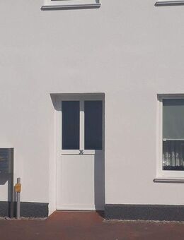 Schöne DG-Wohnung in Krakow am See zum 01.01.2026 zu vermieten - Krakow (See)