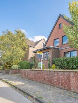 Freistehendes Einfamilienhaus mit 5 lichtdurchfluteten Zimmern und sonnigem Südgarten zum Träumen - Übach-Palenberg