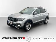 VW T-Cross, 1.0 TSI Move, Jahr 2023 - Arnstadt