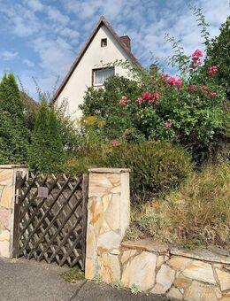 Modernes Einfamilienhaus mit großem Garten - Freistehend und exklusiv! - Rödental