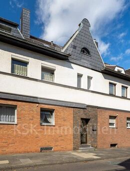 Helle Obergeschosswohnung mit zusätzlichem Dachgeschossraum und Gemeinschaftsgarten - Erftstadt