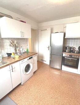 Drei Wohnungen auf einem Stockwerk in attraktivem Mehrfamilienhaus - Ideal für Investoren - Weil (Rhein)