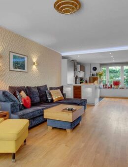 Exklusive barrierefreie Gartenwohnung mit Wintergarten, Terrasse und Designküche - zentral und ruhig - Nürnberg
