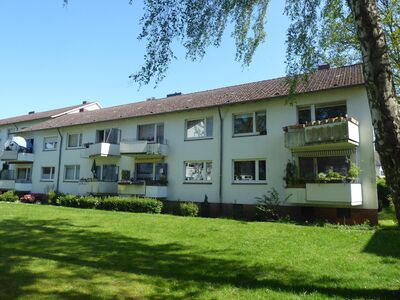 Reserviert !! Ihr Rendite-Objekt !! Top gepflegte und vermietete 2,5 Zimmer ETW mit Balkon in Norderstedt-Garstedt Nähe Herold-Center zu verkaufen !!!