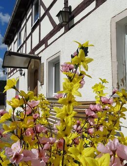 Charmantes, denkmalgeschütztes Ensemble aus Wohnhaus und Scheune für die große Familie - Coswig
