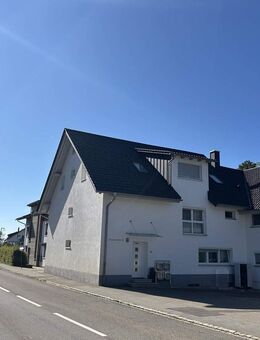 Kernsaniertes Mehrfamilienhaus mit 3 Wohneinheiten - Kapitalanlage in Niederstaufen-Sigmarszell - Sigmarszell