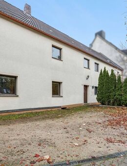 Mehrfamilienhaus aus dem Dornrösschenschlaf erwacht - Igensdorf