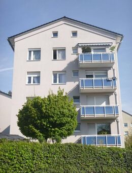 gemütliche 4-Zimmer-Eigentumswohnung sonnigem Balkon und Pkw-Stellplatz! - Maintal