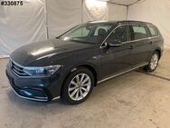 VW Passat Facelift GTE DigTachoHeadUpFahrAss+Matrix - Steinbach-Hallenberg