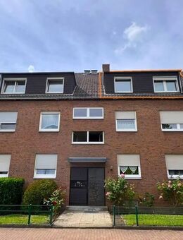 Helle Dachgeschosswohnung in Oberhausen-Buschhausen mit offener Küche, modernem Bad und Garage! - Oberhausen