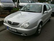 Lancia Lybra Station Wagon 1.9 jtd LX Euro 3 Neue Tüv - Wiesloch