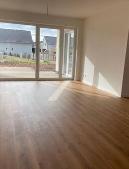 4 Raum-Wohnung, Terrasse, Badewanne+Dusche - Jena