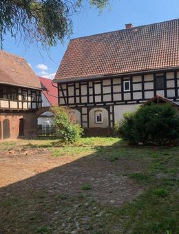 Denkmalgeschützter Bauernhof mit großem Grundstück in Frohburg zu verkaufen - Frohburg