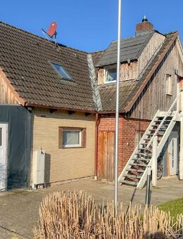 Einfamilienhaus mit Einliegerwohnung und Blick in die Schwingewiesen ! - Stade (Hansestadt)
