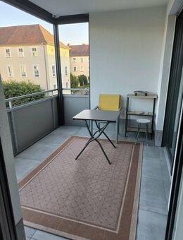 Exklusiv teilmöblierte 3-Zimmer-Wohnung mit Balkon im Herzen von A´burg, Provisionsfrei v. privat - Aschaffenburg