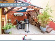 Provisionsfrei: Reihenendhaus mit gemütlichem Innenhof! - Bremen
