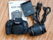 Canon EOS 700D SLR-Digitalkamera 18 MP 7,7 cm Objektov EF-S 18-55mm w/Neu Akkuladegerät LC-E8E - Hamburg