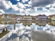 Exklusive Doppelhaushälfte - Ferienhaus am Wasser mit eigenem Bootsanleger - Rheinsberg