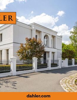 Klassizistisches Architekten-Juwel mit ca. 395 m² Wohn-/Nutzfläche zwischen Heiliger- und Tiefer See - Potsdam