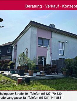 Großzügiges Architektenhaus mit Einliegerwohnung in schöner Ortsmittelage mit tollem Garten und teilweise mit schönem Weitblick - Nieder-Olm