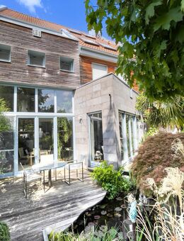 ANSPRUCHSVOLLES ARCHITEKTENHAUS MIT EINLIEGERWOHNUNG IN RUHIGER LAGE VON DIEBURG - Dieburg